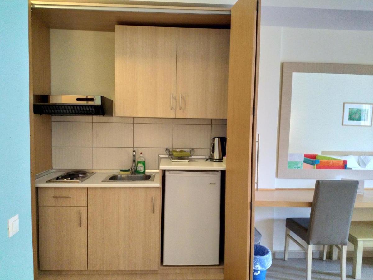 Hotel Estia ฟีนีคุนตา ภายนอก รูปภาพ