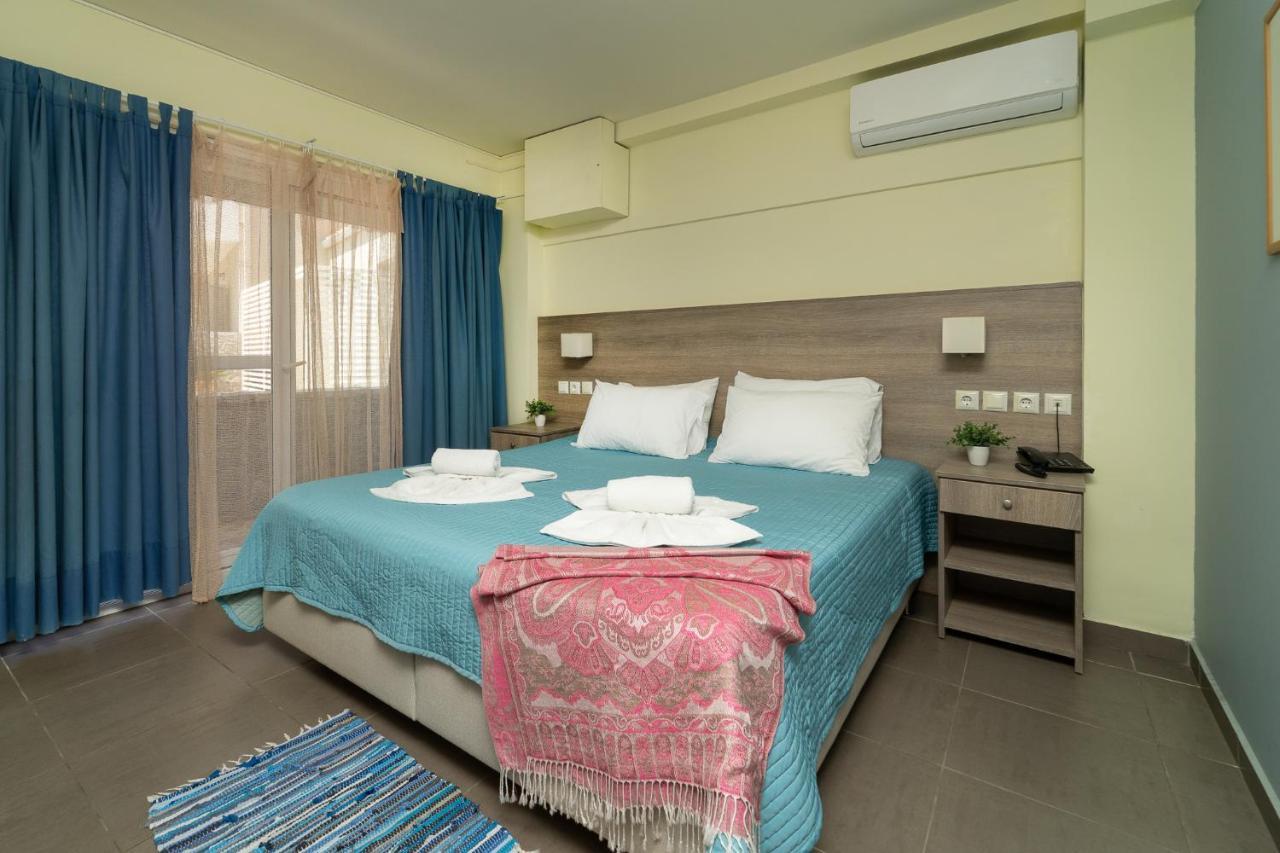 Hotel Estia ฟีนีคุนตา ภายนอก รูปภาพ